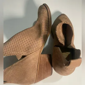 Dolce‎ Vita Ankle Booties Taupe brown size 5.5 thumbnail 5
