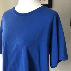 Basic Cut / Cropped Blue T thumbnail 3
