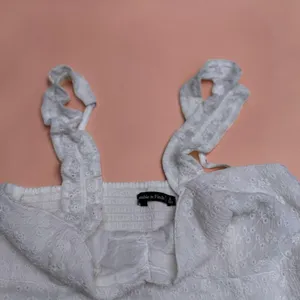 Abercrombie & Fitch‎ White Eyelet Ruffle Strap Smocked Crop Top Size L thumbnail 3