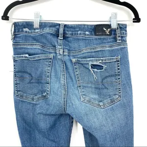 American‎ Eagle Super Stretch High Waist Jegging Size 4 Distressed and destroyed thumbnail 5