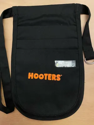 New Women’s Hooters girl Uniform Black Server Pouch Crooked thumbnail 2