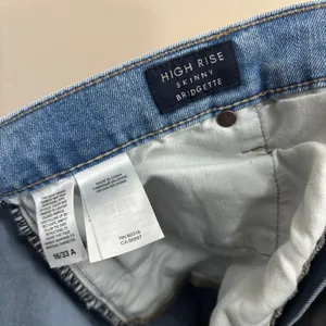 Lucky Brand High Rise Skinny Bridgette Ripped Button-Fly Ankle Jeans Size 16/33A thumbnail 4