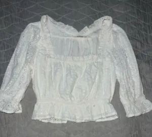 Essue White  Eyelet Lace Top thumbnail 1