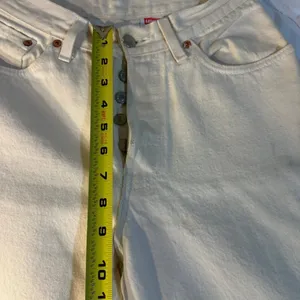 Levi’s Vintage 501 Size 7 Inseam 25 inches Made in USA 1991 thumbnail 5