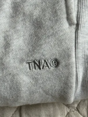 Aritzia TNA Boyfriend Sweatpants Fleece thumbnail 2