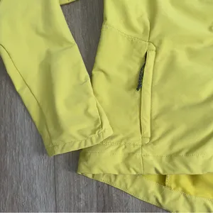 Mountain Hardwear Front Zip Jacket Women’s Size Medium Yellow thumbnail 3