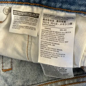 Levi’s 501 Denim Jean Shorts Cut Off Button Fly Size 27 Distressed thumbnail 4