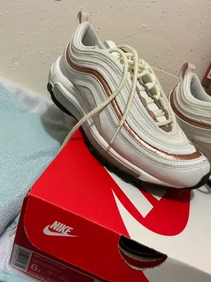 Nike Air Max 97 Sneakers Women’s White thumbnail 2