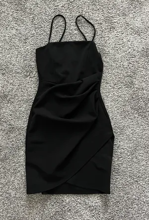 Windsor Dress thumbnail 1
