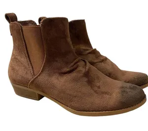 The Buckle Very G Cognac Brown Ankle Chelsea Boots 8US Medium Women’s Soft Suede thumbnail 2
