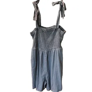 VICI Chambray Blue Romper NWOT XL Smocked Bow Tie Strap Pockets Square Neck Boho thumbnail 3