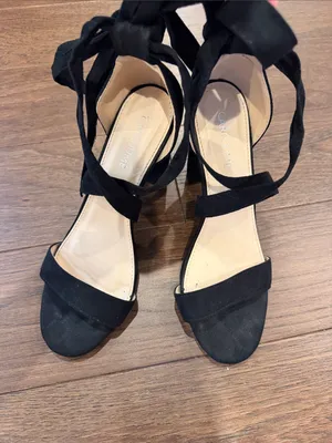 Carcuume Strappy Chunky Heels High in Black Suede Size 8 - C72-005 thumbnail 6