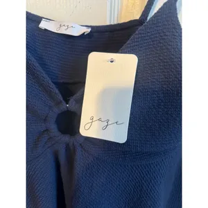 Gaze Navy Ring-Front Textured Crop‎ Top – NWT Size large thumbnail 2