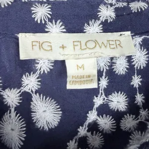 Fig + Flower Navy Blue White Embroidered Button Front Blouse Short Sleeve Medium thumbnail 6