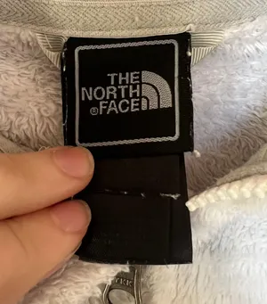 White North Face Fuzzy Jacket thumbnail 5