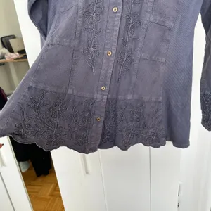 Parsley & Sage Women's Embroidered Floral Button Down Shacket, Size S, Pre Loved thumbnail 8