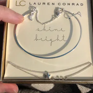 LC Lauren Conrad 🥳Host Pick 🥳 Jewelry Lot thumbnail 1