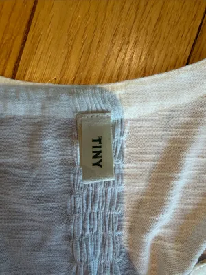 TINY BY ANTHROPOLOGIE Cotton/Silk Embroidered 3/4 Sleeve Top Small - C69-034 thumbnail 2