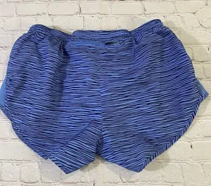 Nike shorts size medium thumbnail 2