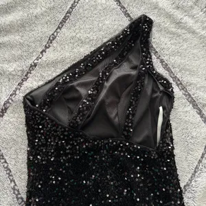 Black Sparkle Prom Dress Size 6 thumbnail 5