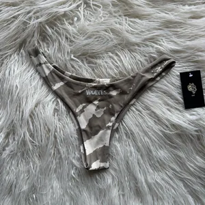 Darc Sport Wolves Hardcore Nikita Bikini Bottom Cacti Cream Native Camo Small thumbnail 2