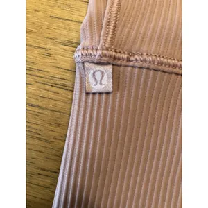 Lululemon Women’s Mauve Power Pivot Racerback Sports Bra Tank Size S thumbnail 2