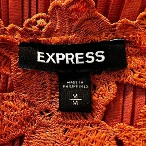 EXPRESS Dark Pumpkin Lace Embroidered Trim Belled‎ Sleeve Blouse M thumbnail 9