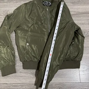Ambiance Outerwear Woman Army Green Puffer Zip‎ Up Jacket Size Large Pocket thumbnail 13