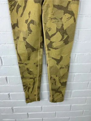 Gymshark Camo Print High Rise Athletic Leggings Size S thumbnail 4