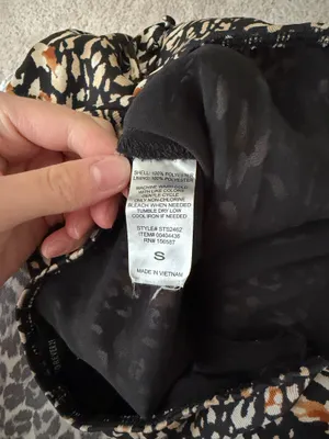 Forever 21 Skirt Leopard Midi Print thumbnail 5
