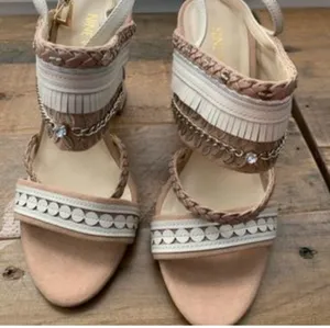 Nine West Nude Fringed Rhinestone Accent Heels in sz 7 thumbnail 2