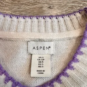 NWT Aspen Cream Wool Blend Crew Neck Sweater with Purple Trim Size Small‎ S thumbnail 4