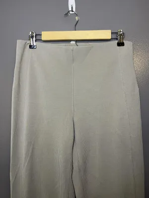 Lululemon Pants Womens 10 Gray Ribbed Knit Zip Hem Lounge Sweatpants LW5EUBS thumbnail 2