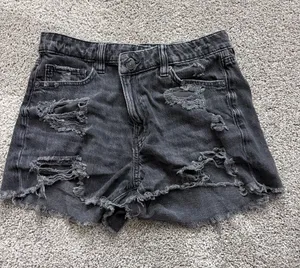 Women’s American Eagle Cross-Over Waist Black Mom Shorts thumbnail 1