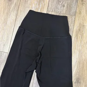 OFFLINE By Aerie Real Me High Waisted Crossover Flare Leggings thumbnail 4