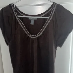 Contact Brown Shirt size M thumbnail 2