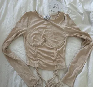 Princess Polly Top thumbnail 1