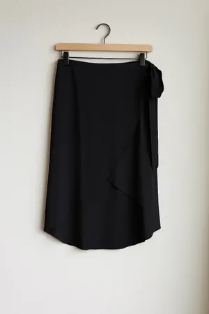 Tobi Black Asymmetrical Wrap Side Tie Midi Skirt thumbnail 3
