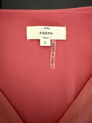 Entro Pink V-Neck Smocked‎ Ruffle Cuff Blouse Size S thumbnail 5