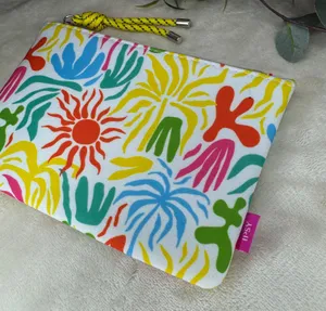 Ipsy NEW  Summer Themed Cosmetic Bag thumbnail 4