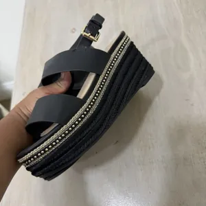 aldo Ladolian Women's Black Flatform Sandals Size 6 thumbnail 4