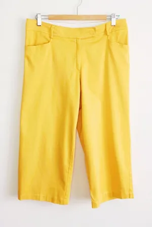 Yellow wide legs capris Size 12 thumbnail 1