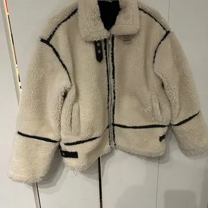 Elegant Cream Sherpa Jacket Black thumbnail 1