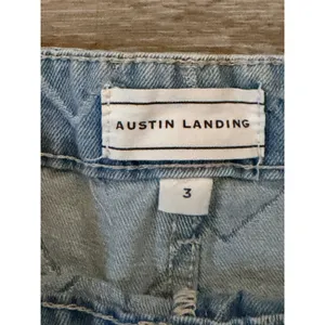 Austin Landing Denim Skirt with Hearts Size 3 thumbnail 2
