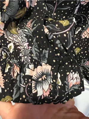 Loft Black and White Floral Ruffle Key Hole long sleeve pullover top size small thumbnail 8