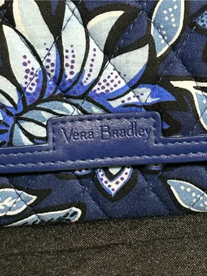 Vera Bradley Blue Floral Quilted Wristlet Wallet thumbnail 5
