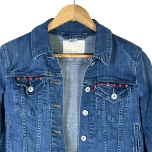 Levi's Cropped Trucker Denim Jacket Medium Wash Studded Western Size S thumbnail 3