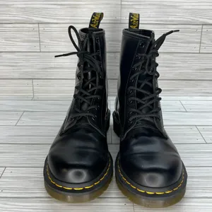 Dr. Martens Women's 1460 Smooth Leather Lace Up‎ Combat Boots in Black Size 8 thumbnail 6