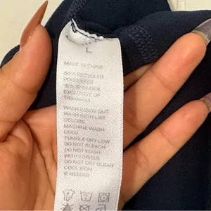Quince Ultra Form High Rise Capri Leggings Navy Blue L Athleisure Workout Yoga thumbnail 8