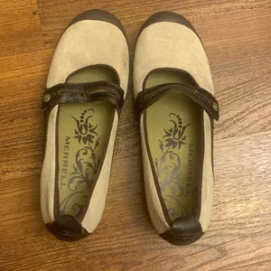 Merrell Mary Jane slip on. 8.5 dark taupe tan suede upper w/ leather accents thumbnail 3